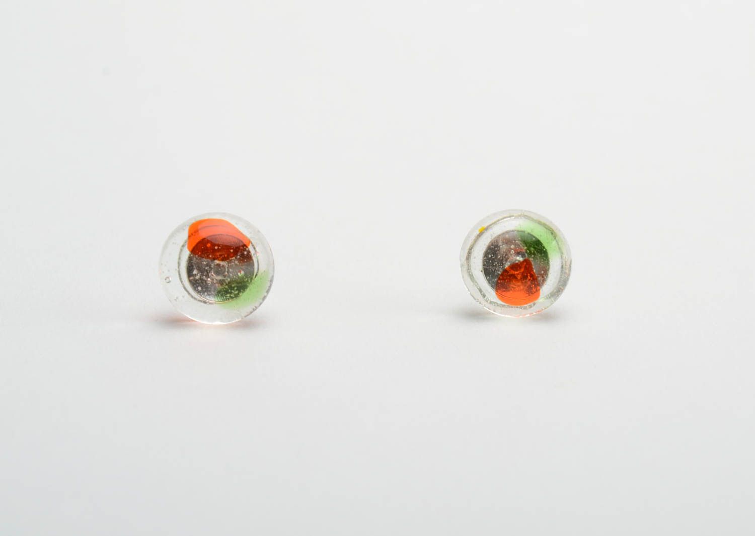 Boucles d'oreilles clous de verre multicolore faites main rondes accessoire photo 5