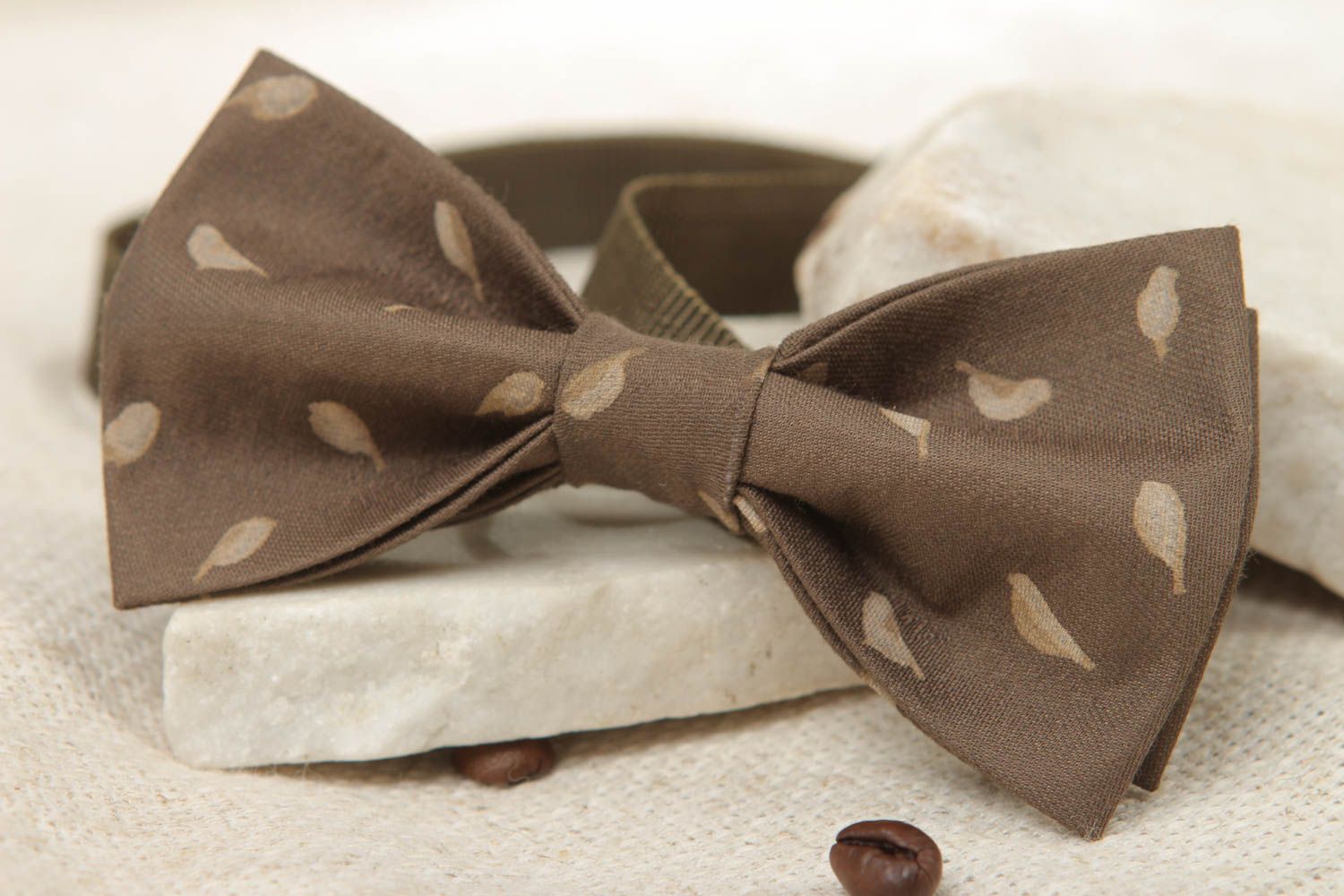 Cotton fabric bow tie with print photo 5