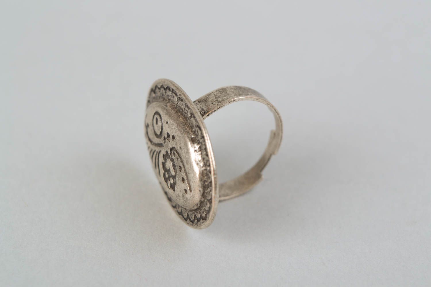 Metal ring in ethnic style photo 3