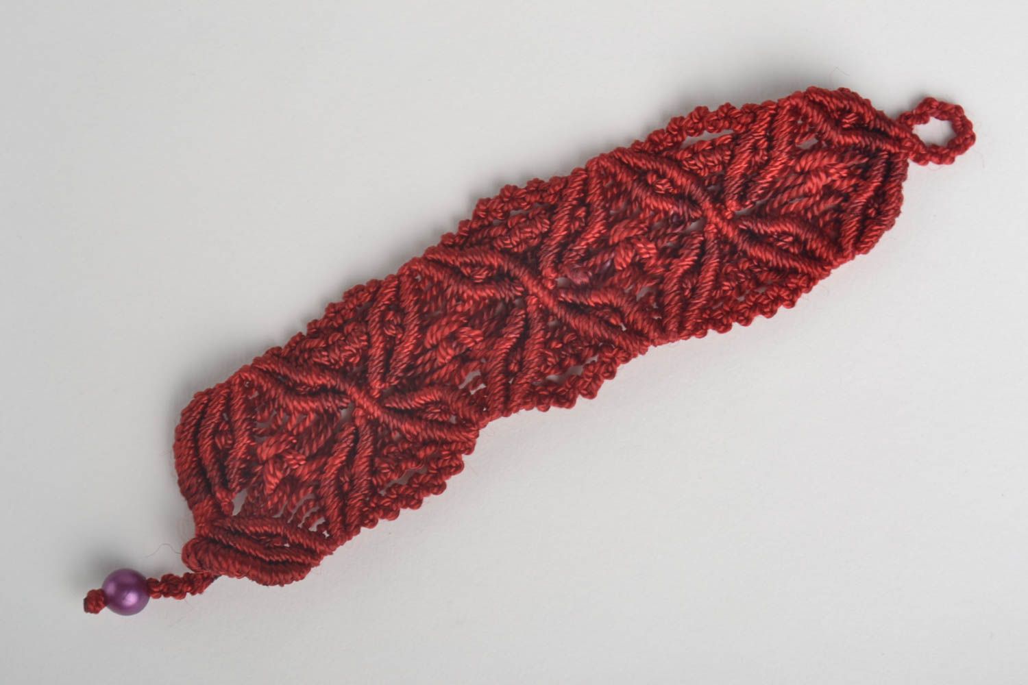 Bracelet textile Bijou fait main large rouge macramé fils Accessoire femme photo 4