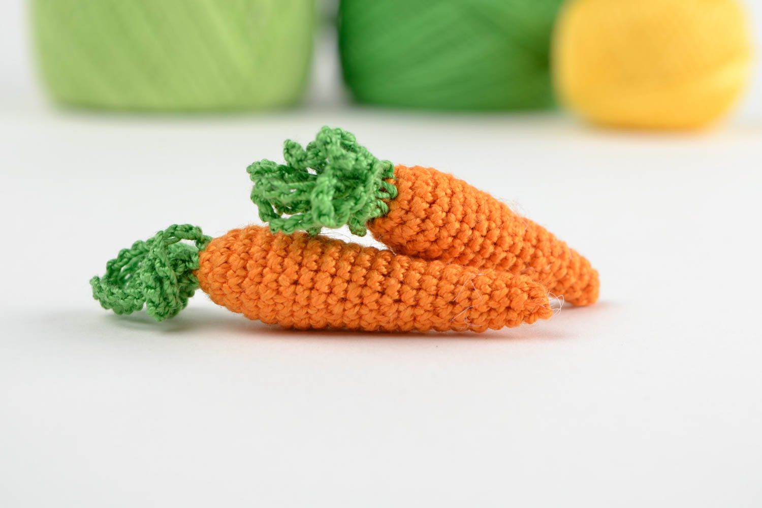 Peluches légumes faites main Jouets tricot design Cadeau pour enfant original photo 1