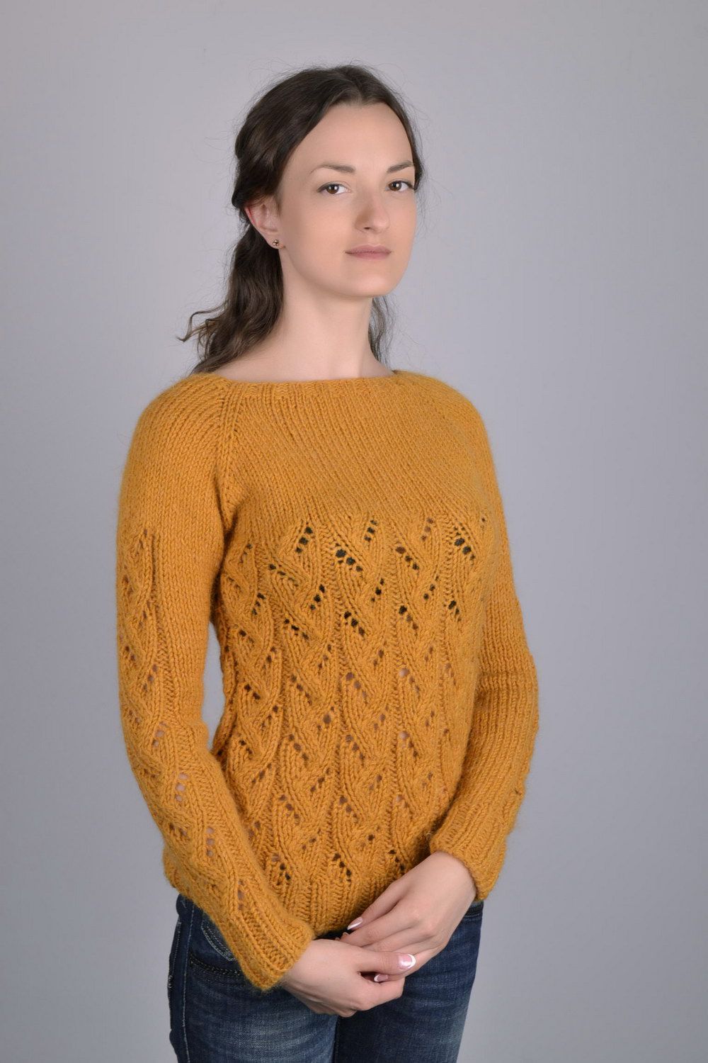 Kniited sweater of milk chocolate color photo 1