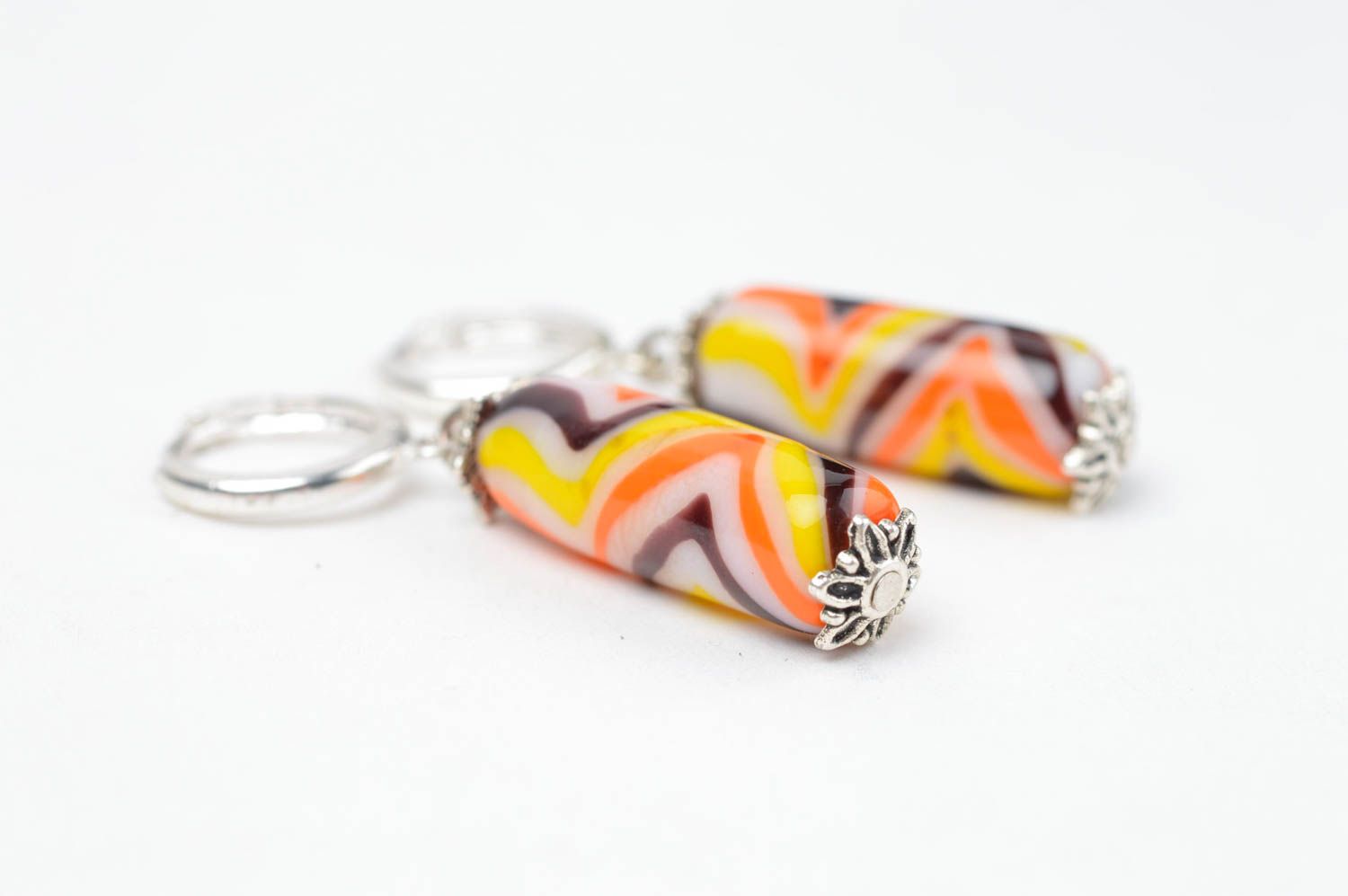 Boucles d'oreilles pendantes Bijou fait main en verre multicolore Cadeau femme photo 3