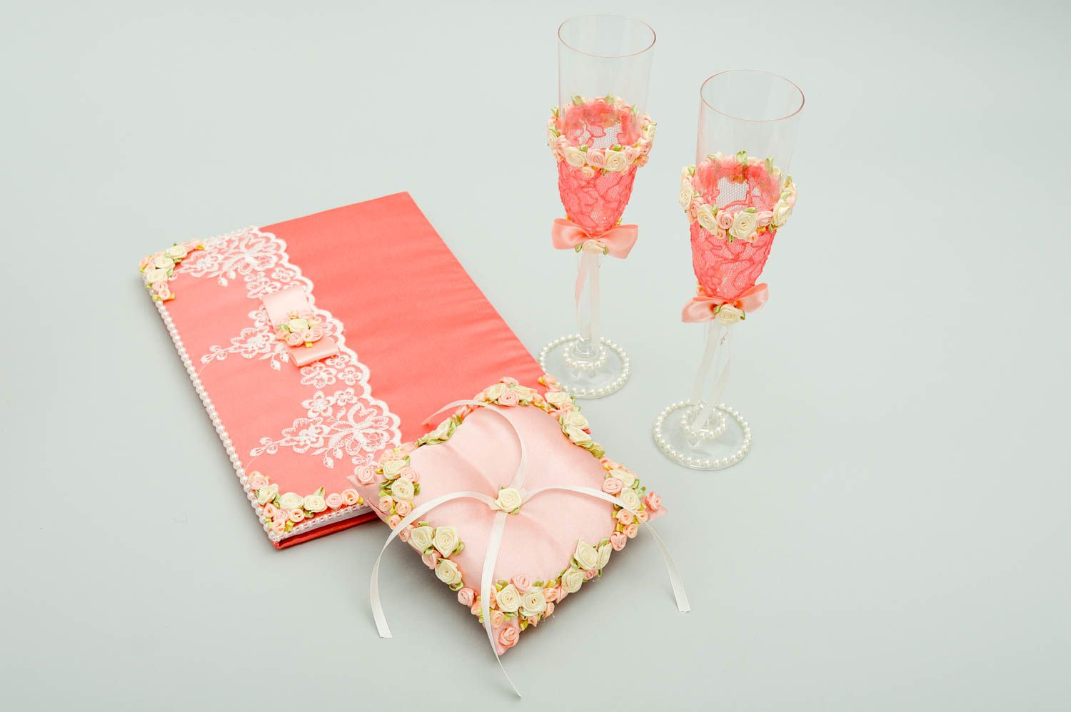 Accesorios para boda artesanales rosados elementos decorativos regalo originale foto 2