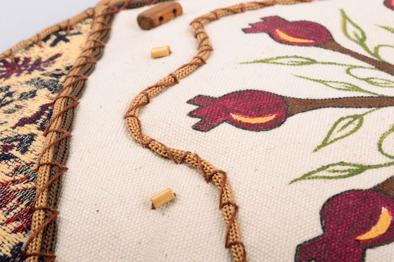 Damen Schultertasche aus Textil originell handmade Accessoire Granat foto 5