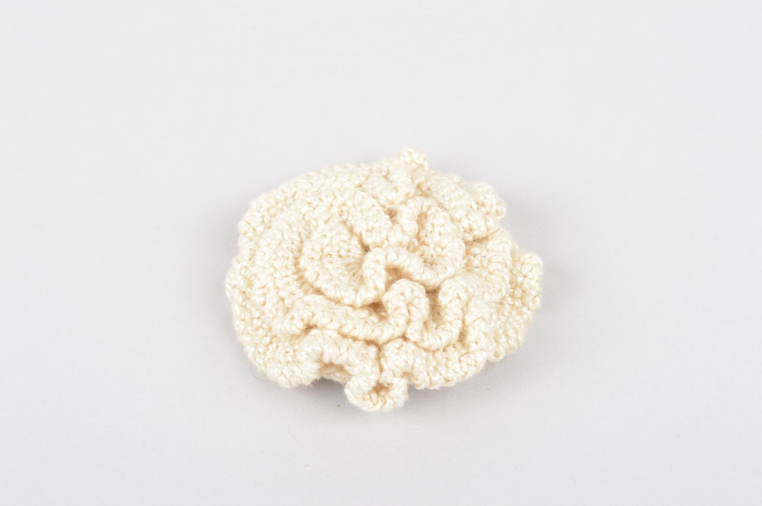 Fornitura fatta a mano fiore di cotone per spilla semilavorato da bigiotteria
 foto 2