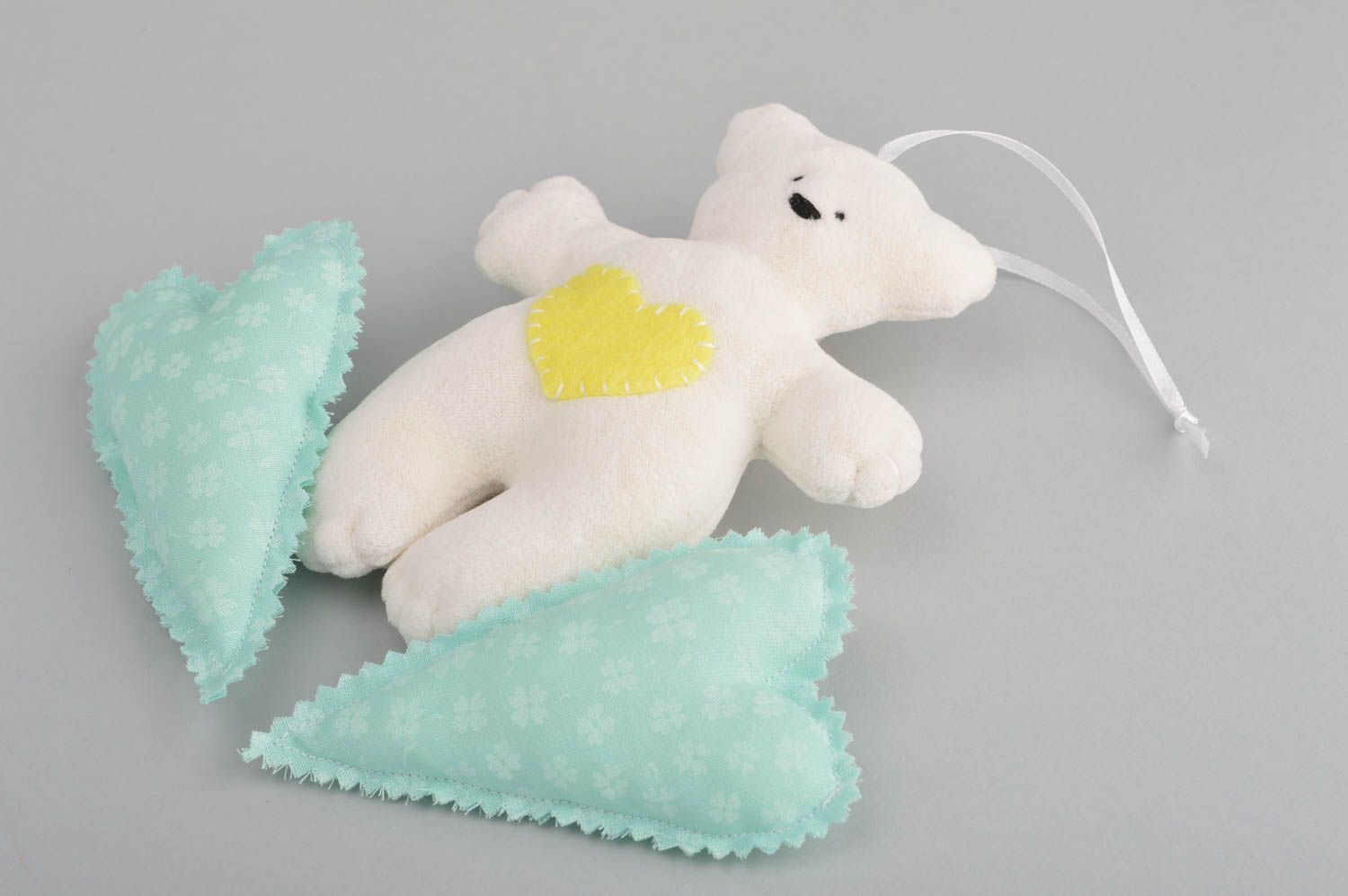 Handmade Textil Spielzeug Deko Anhänger Stoff Kuscheltier Designer Geschenk bunt foto 5