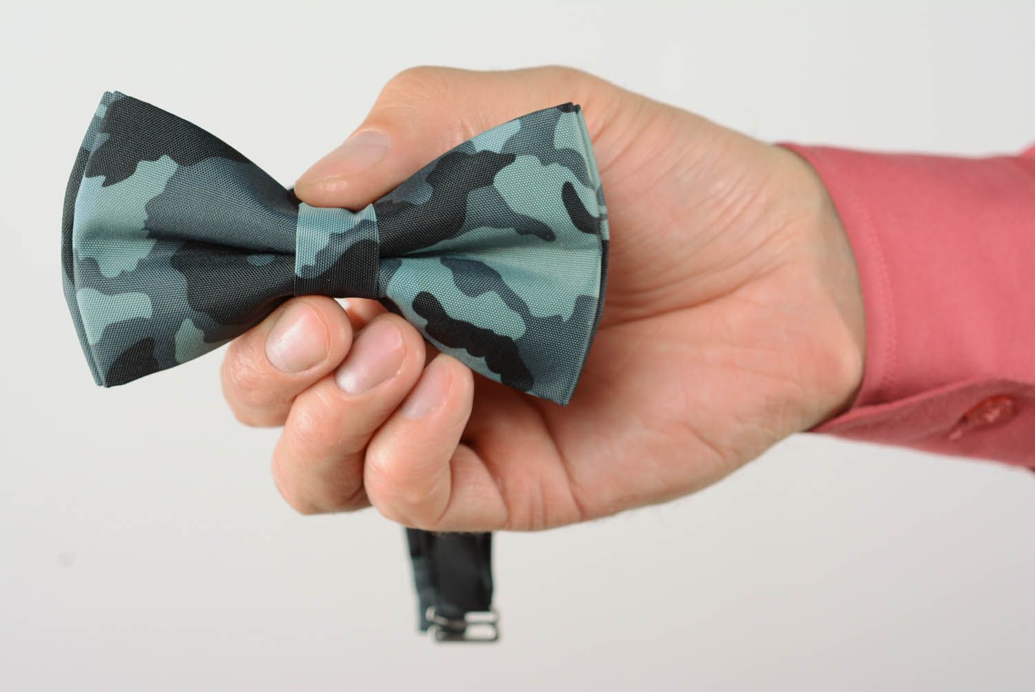 Graue Fliege Krawatte im Military-Stil  foto 5