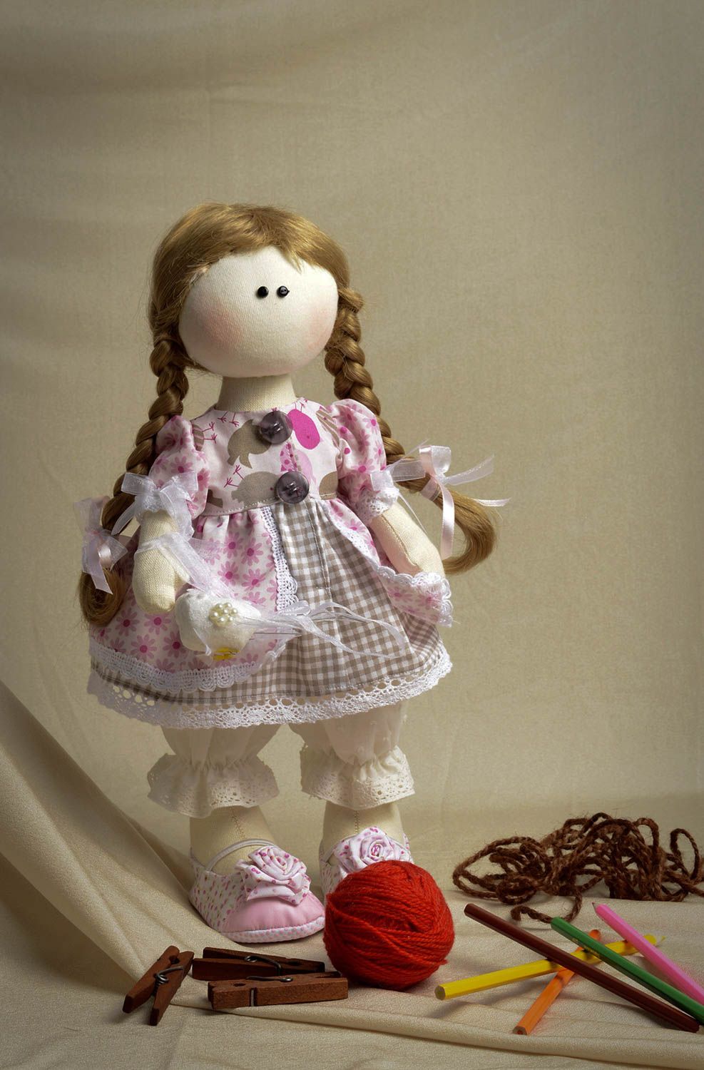 Кукла ручной работы кукла из ткани интересная игрушка мягкая кукла красивая фото 5