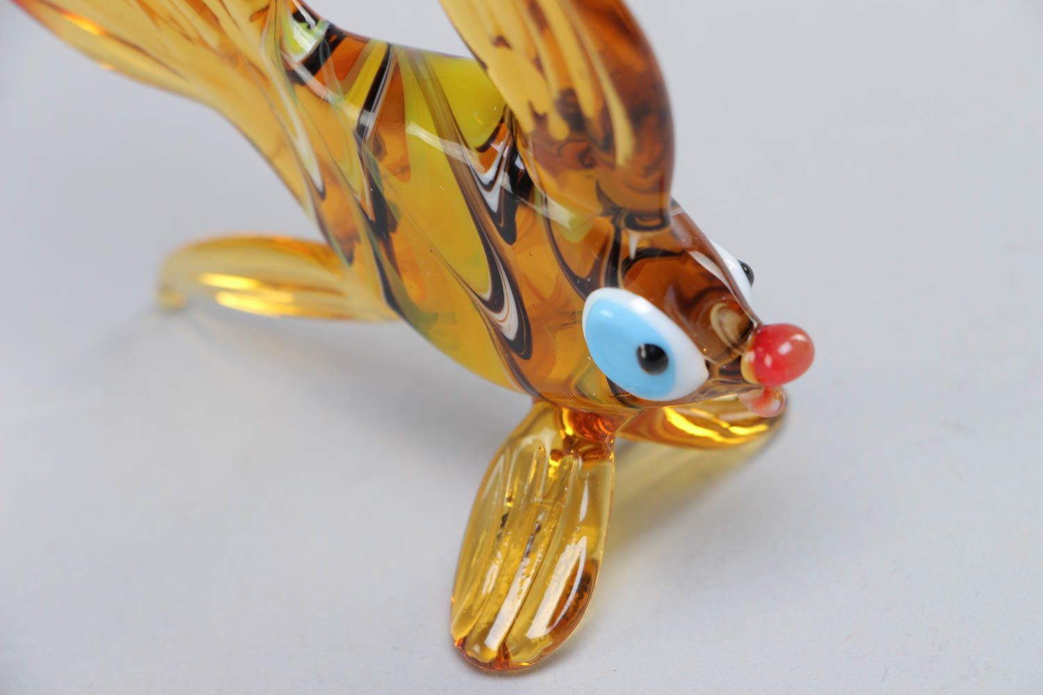 Handgemachte kleine schöne Lampwork Figur aus Glas Fisch mit künstlerischer Behandlung foto 3