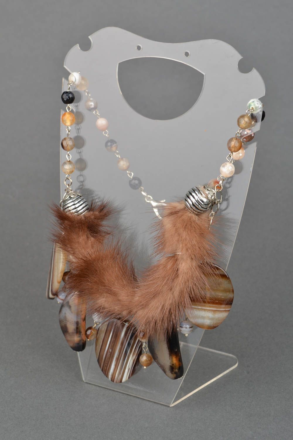 Natural agate necklace with mink fur photo 1