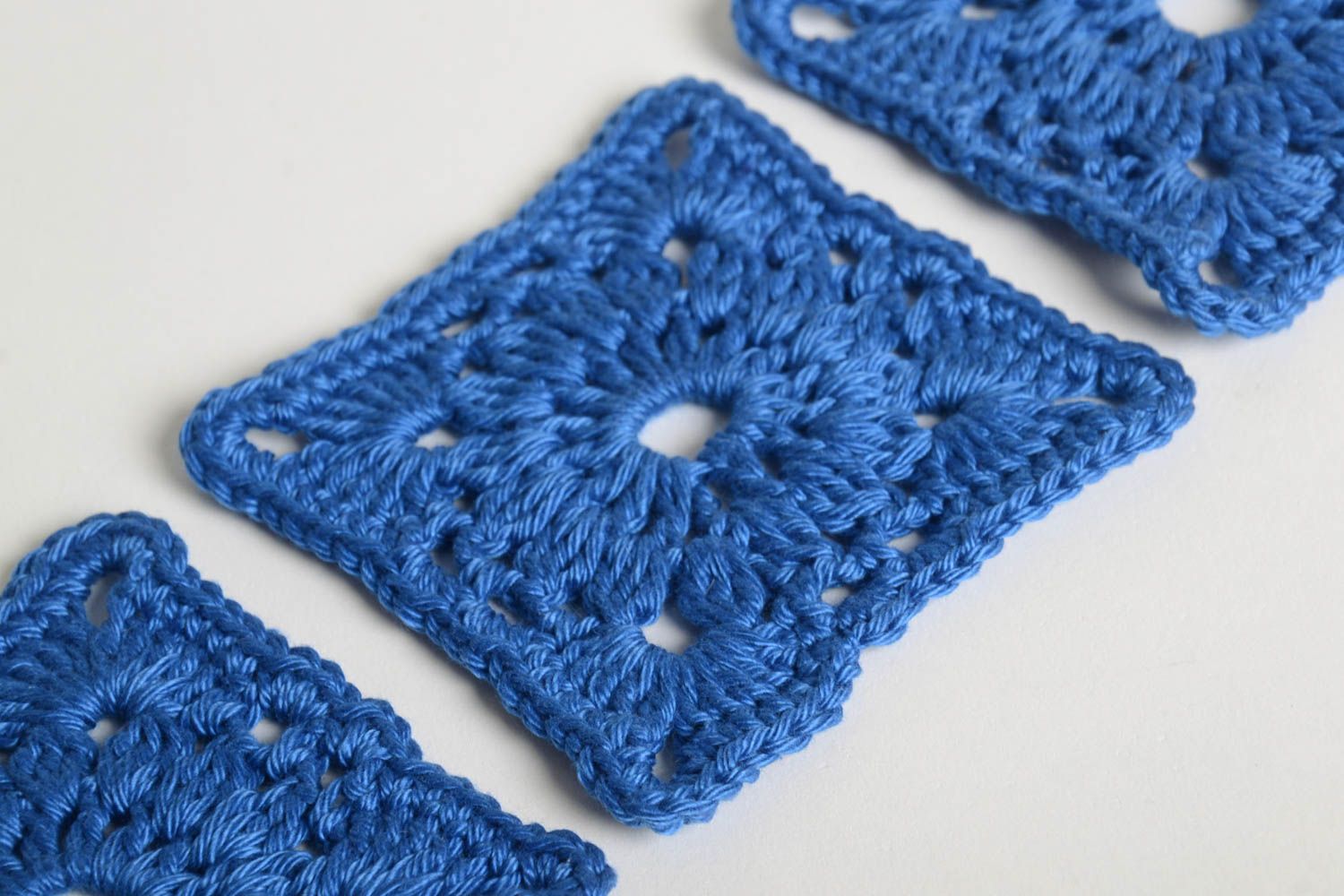 Cute handmade hot pads 4 pieces crochet coaster home textiles kitchen supplies photo 3