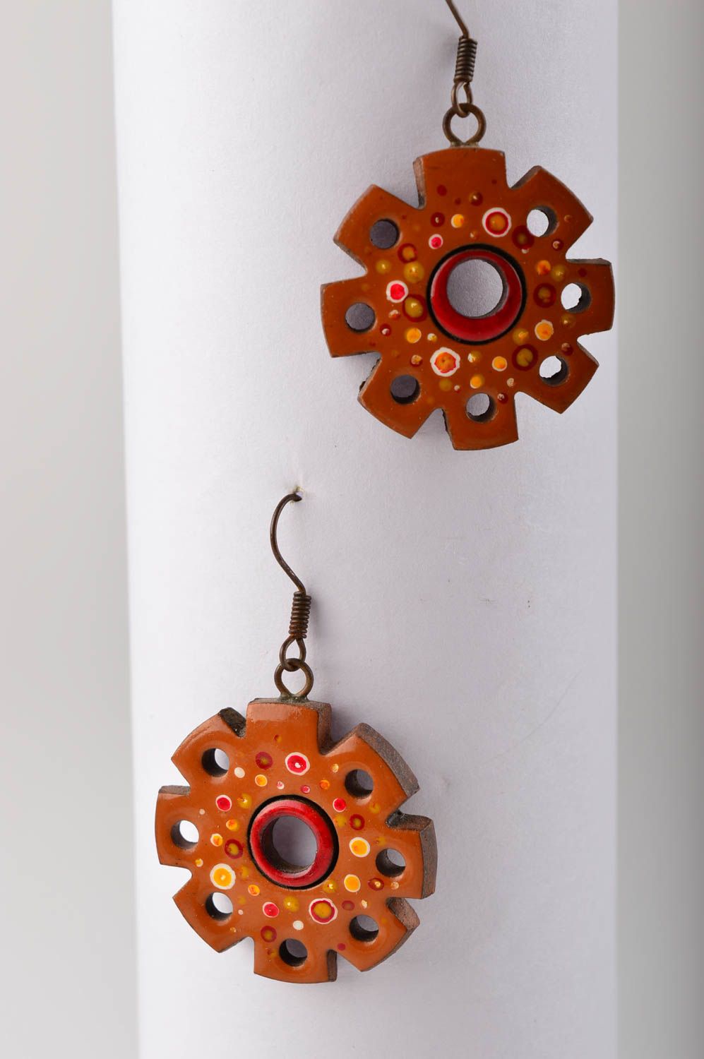 Украшение ручной работы керамические серьги с росписью красивые серьги фото 1