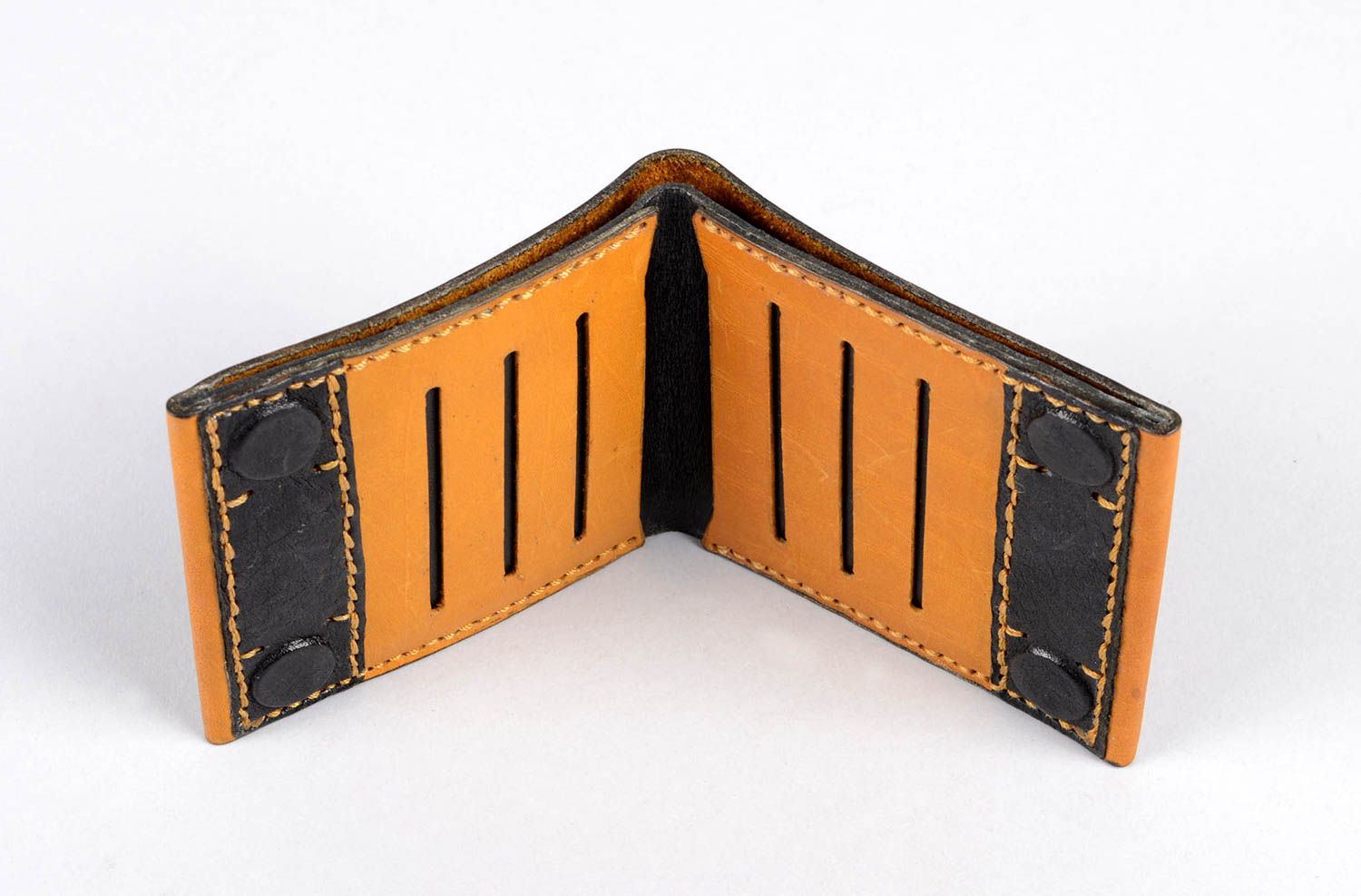 Portefeuille cuir fait main Maroquinerie design Accessoire cuir pour femme photo 4
