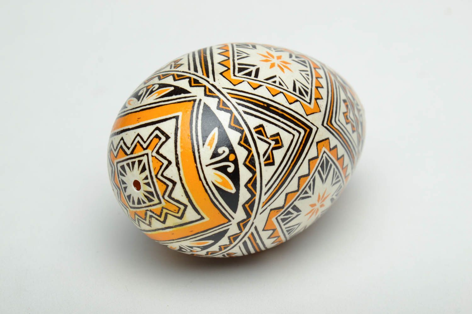 Oeuf de Pâques décoratif fait main original peint avec motif traditionnel photo 3