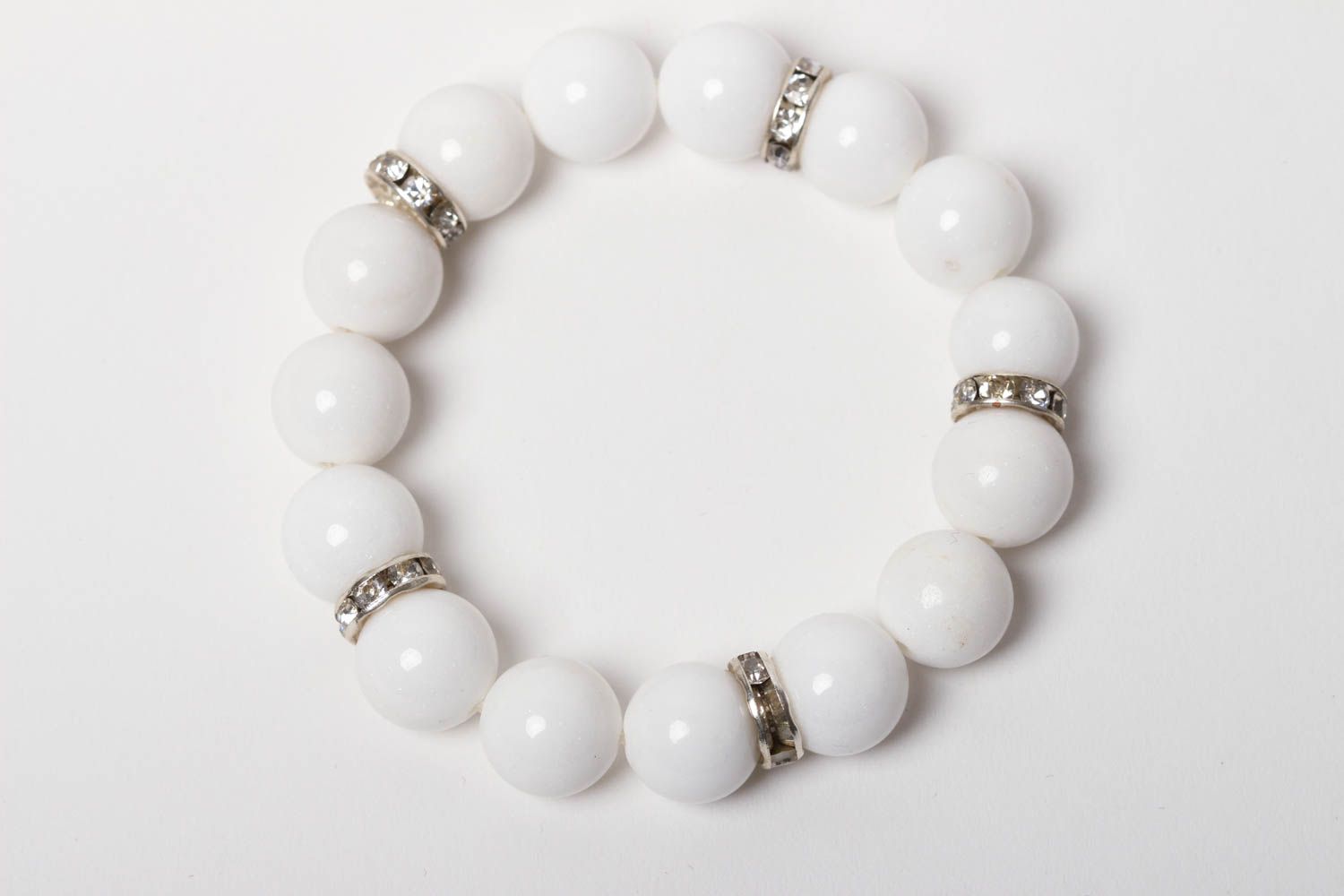 Bracelet en pierres Bijou fait main Accessoire mode Cadeau femme blanc photo 2