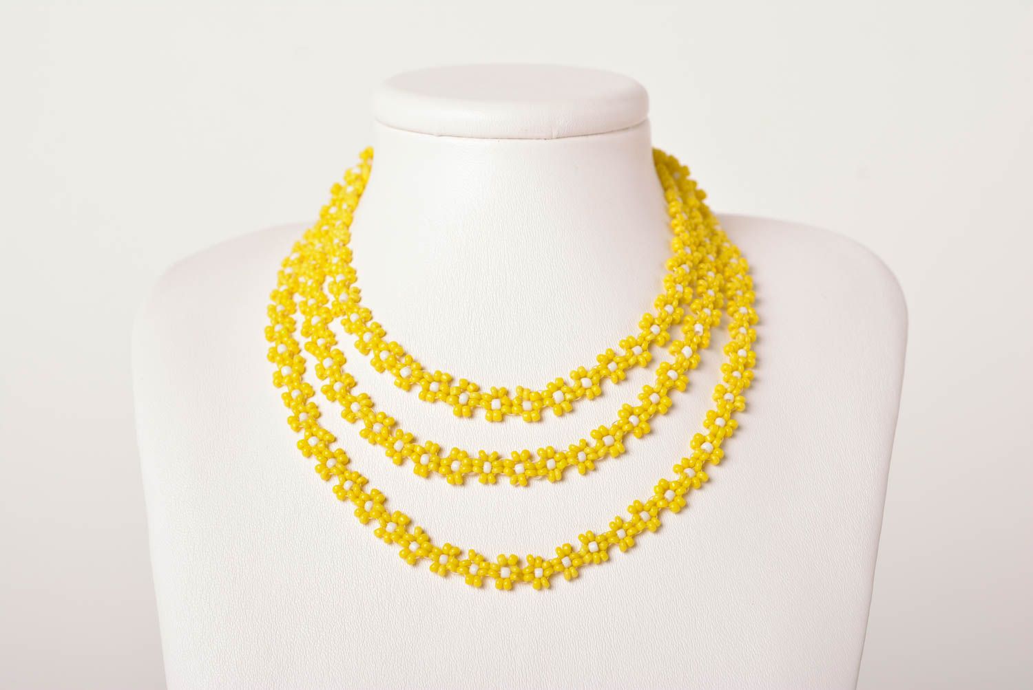 Accesorio de abalorios hecho a mano regalo personalizado collar de moda amarillo foto 2