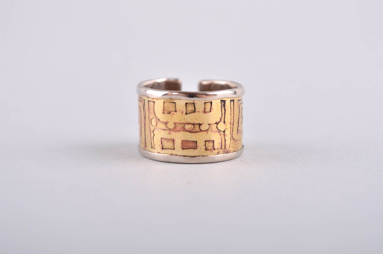 Handmade Schmuck großer Ring Accessoire für Frauen Ring für Freundin aus Metall foto 3