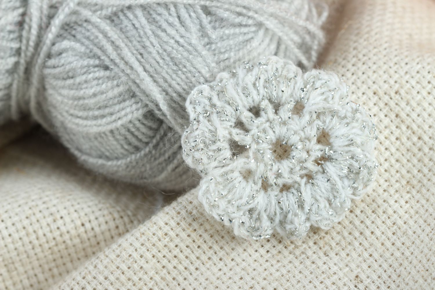 Handmade crochet flower art materials jewelry making supplies gift ideas photo 1