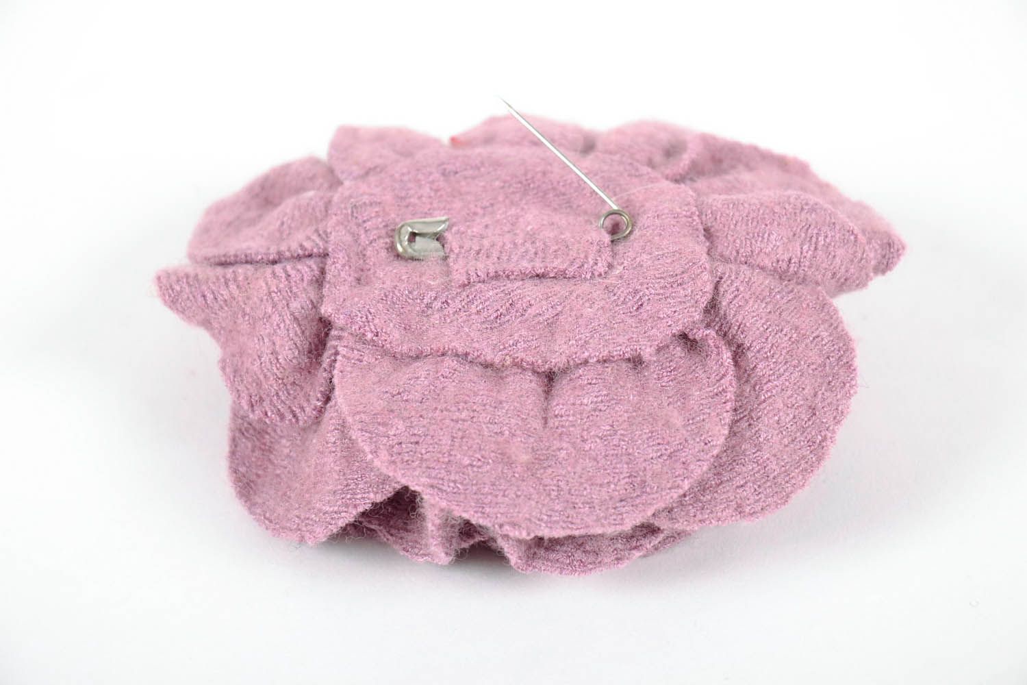 Brosche Blume aus Wolle Lavendelrose foto 4