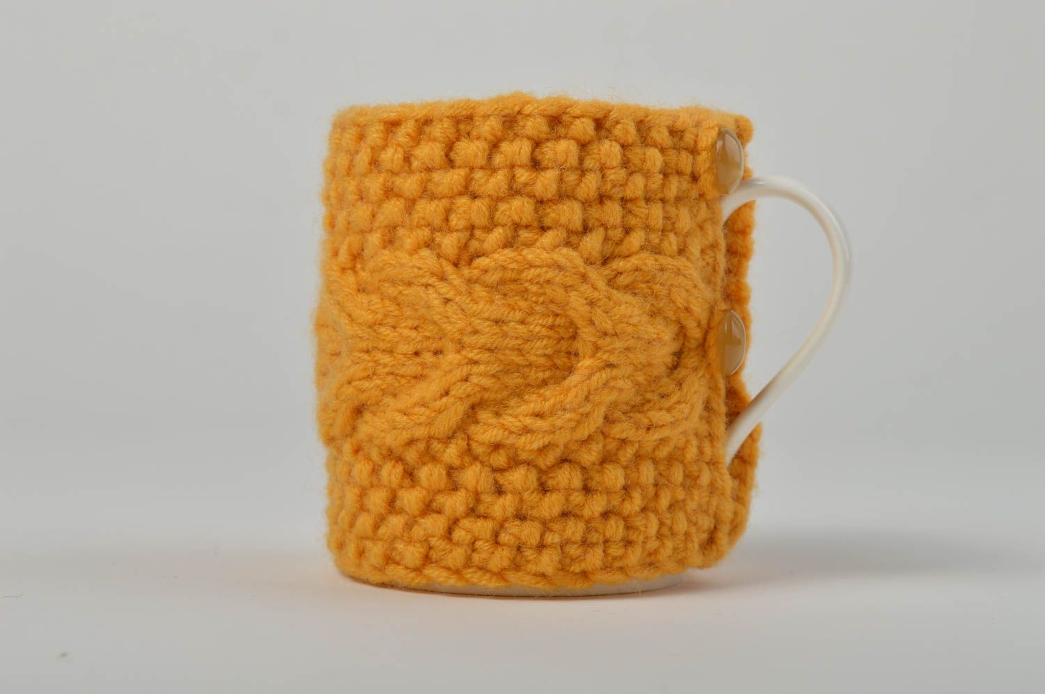 Чашка с вязаным чехлом ручной работы кружка для чая чехол на чашку оранжевый фото 3