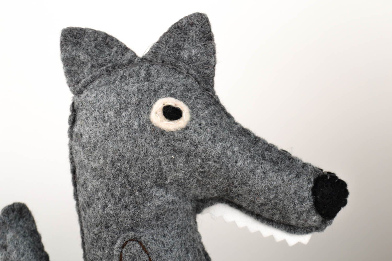 Игрушка ручной работы мягкая игрушка серый волк из фетра оригинальный подарок фото 2