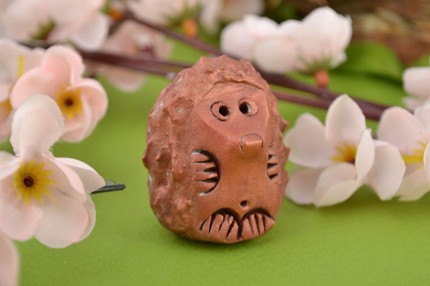 Figura decorativa de barro artesanal animal en miniatura erizo souvenir original foto 1