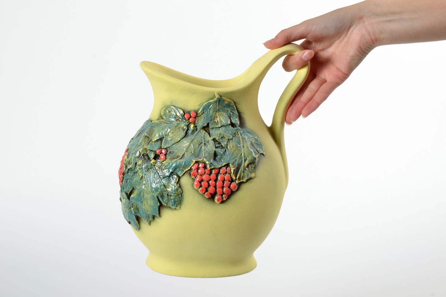 60 oz yellow ceramic handmade pitcher with handle for wine with molded grape ornament 3,5  lb photo 2