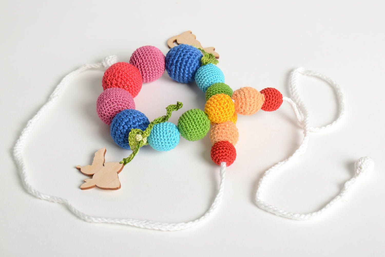 Handmade babywearing necklace crochet ball necklace teething necklace ideas photo 5