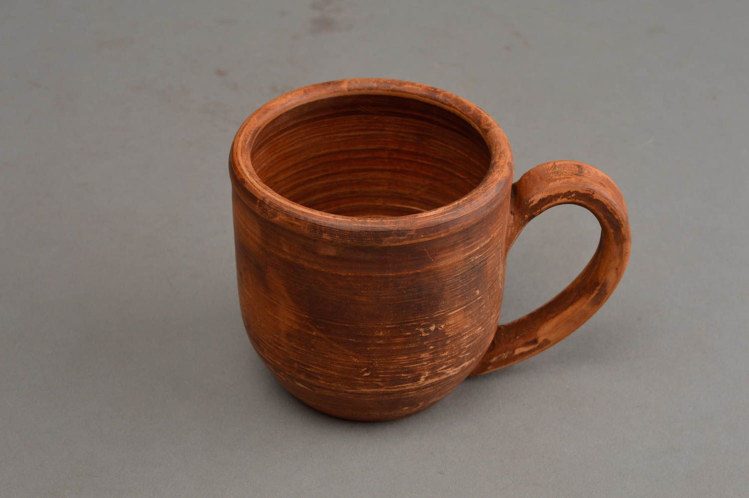 180 ml braune Tasse aus Ton handgetöpfert für Tee oder Kaffee Öko Geschirr grell foto 3