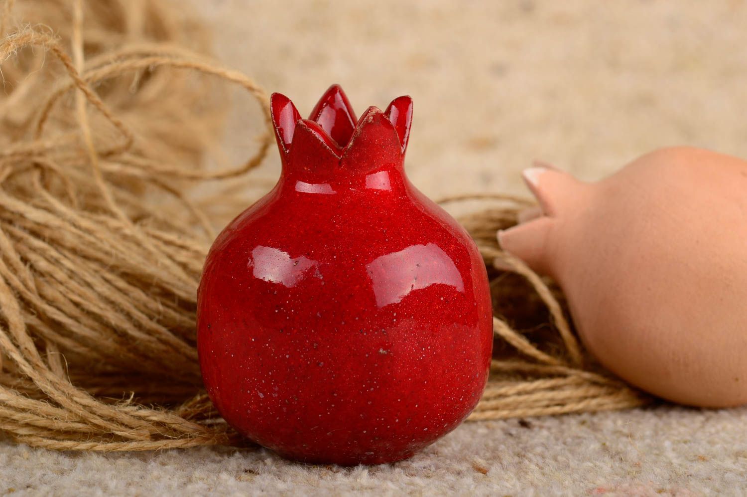 Vase argile fait main Déco maison petit grenat rouge beau Cadeau original photo 5