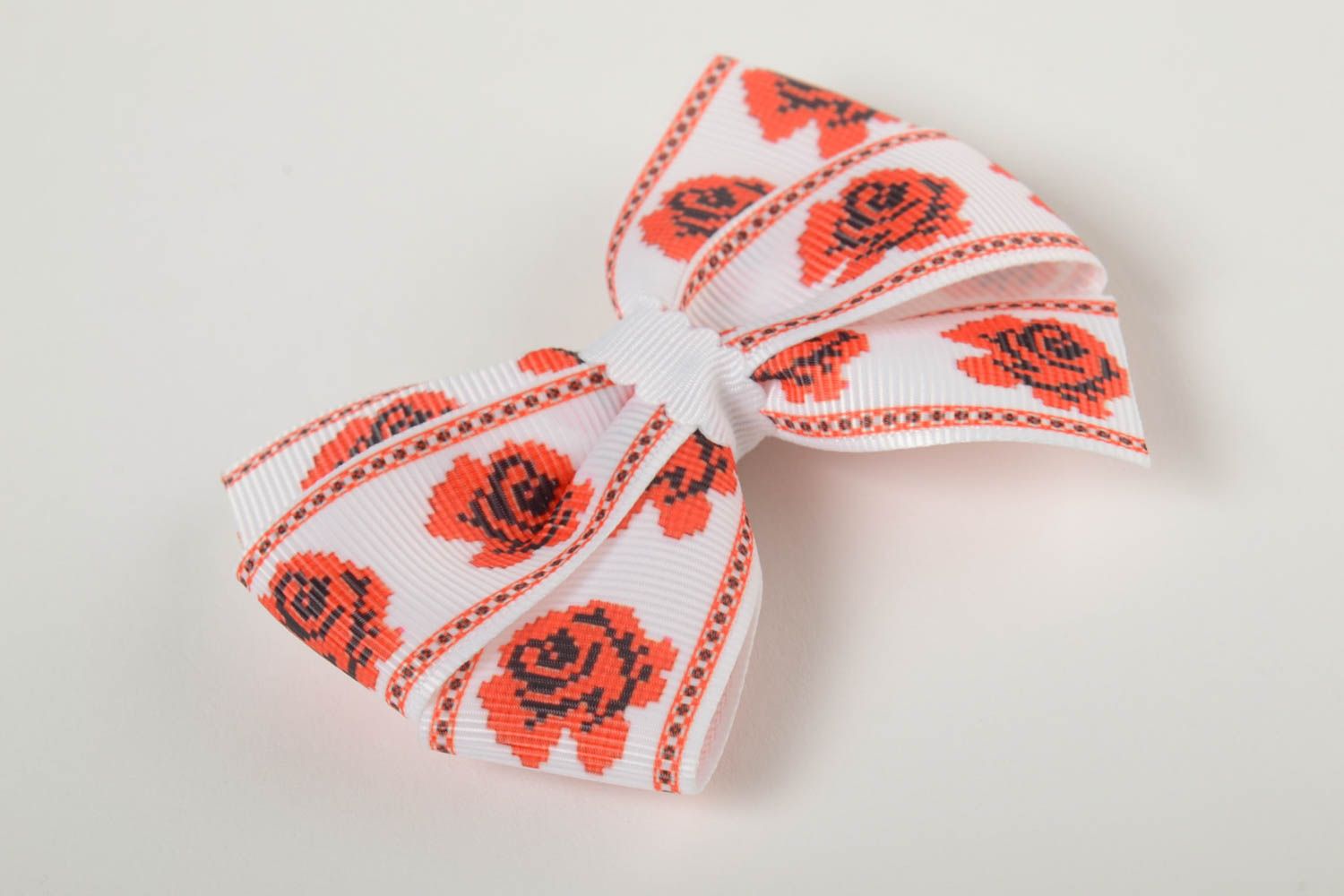 Weiß rote Haarspange aus Ripsband Schleife für Mädchen künstlerische Handarbeit foto 2