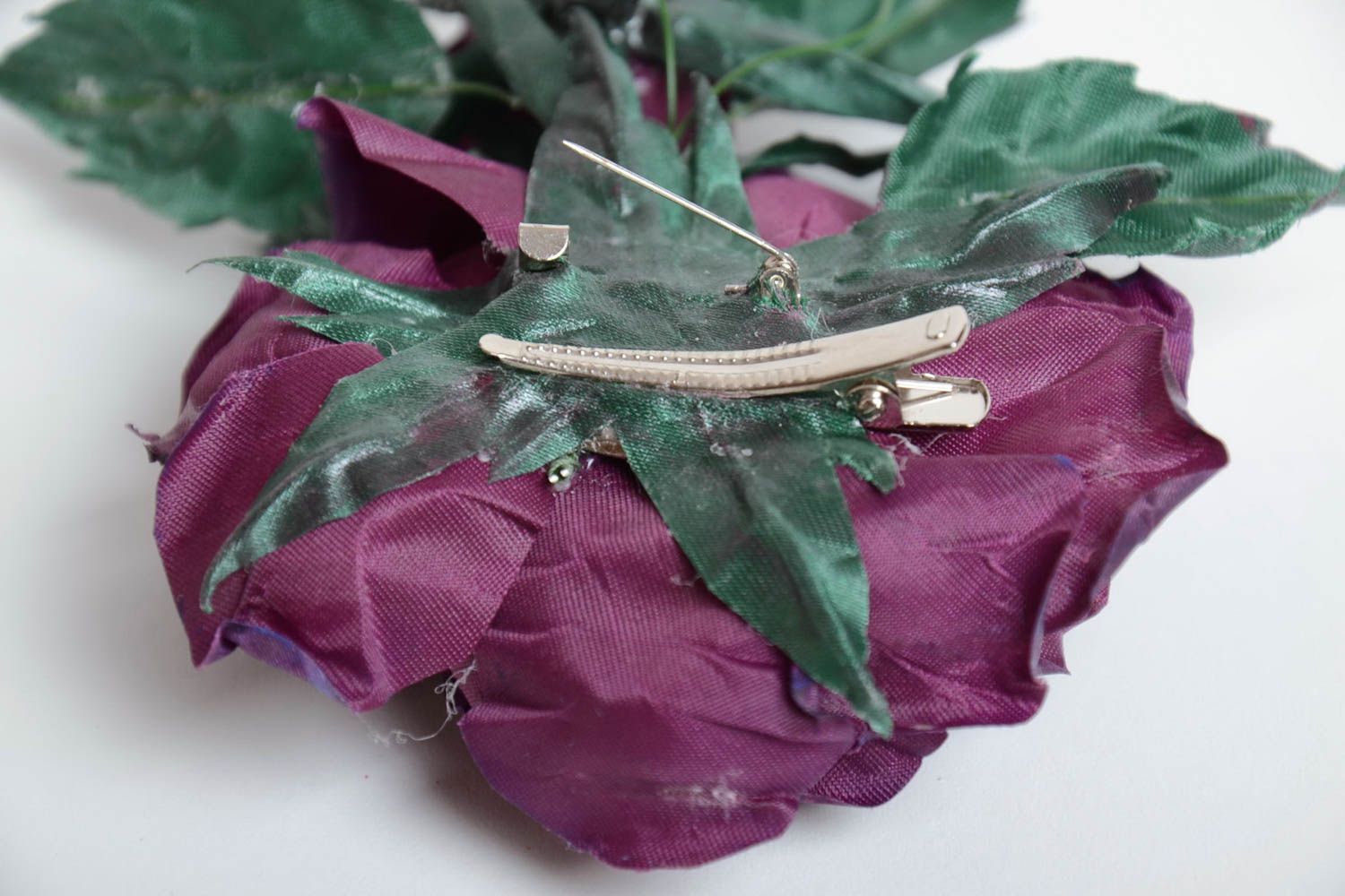 Beautiful handmade violet fabric flower brooch hair clip designer accessory photo 3