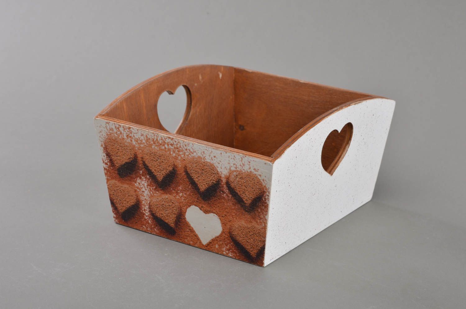 Holz Korb für Bonbons aus Sperrholz Decoupage mit Herzen schön braun handmade foto 1