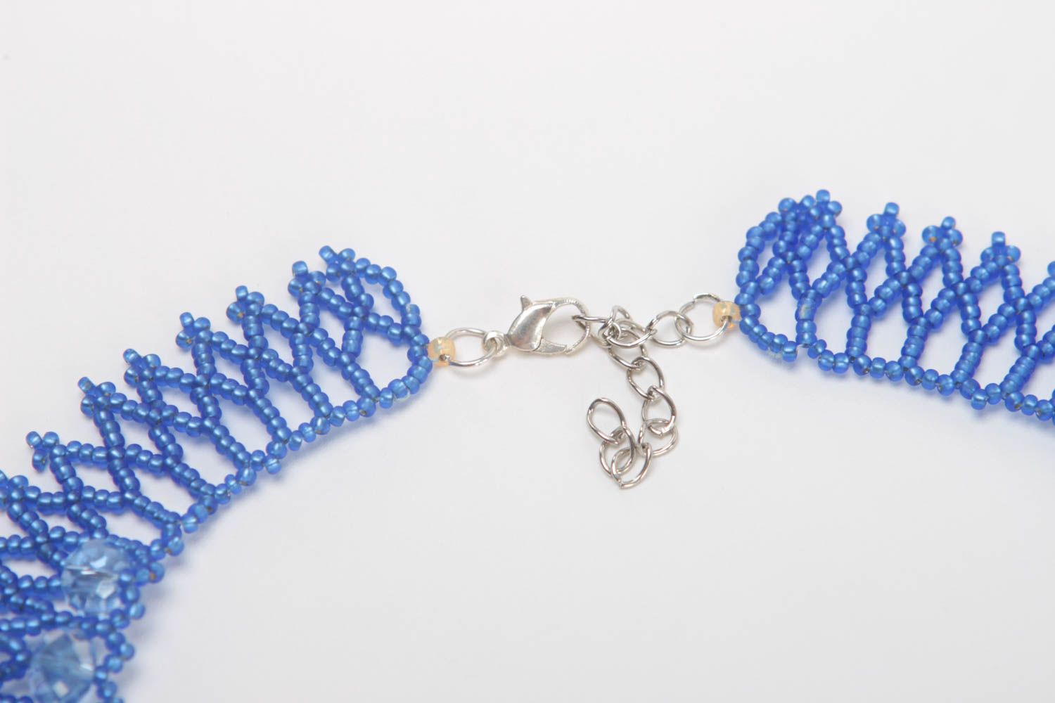 Collier perles rocaille fait main Bijou fantaisie Accessoire femme ajouré bleu photo 4