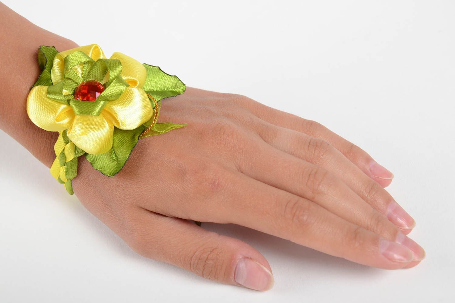 Bracelet de mariage Boutonnière faite main vert-jaune Accessoire de mariage photo 2