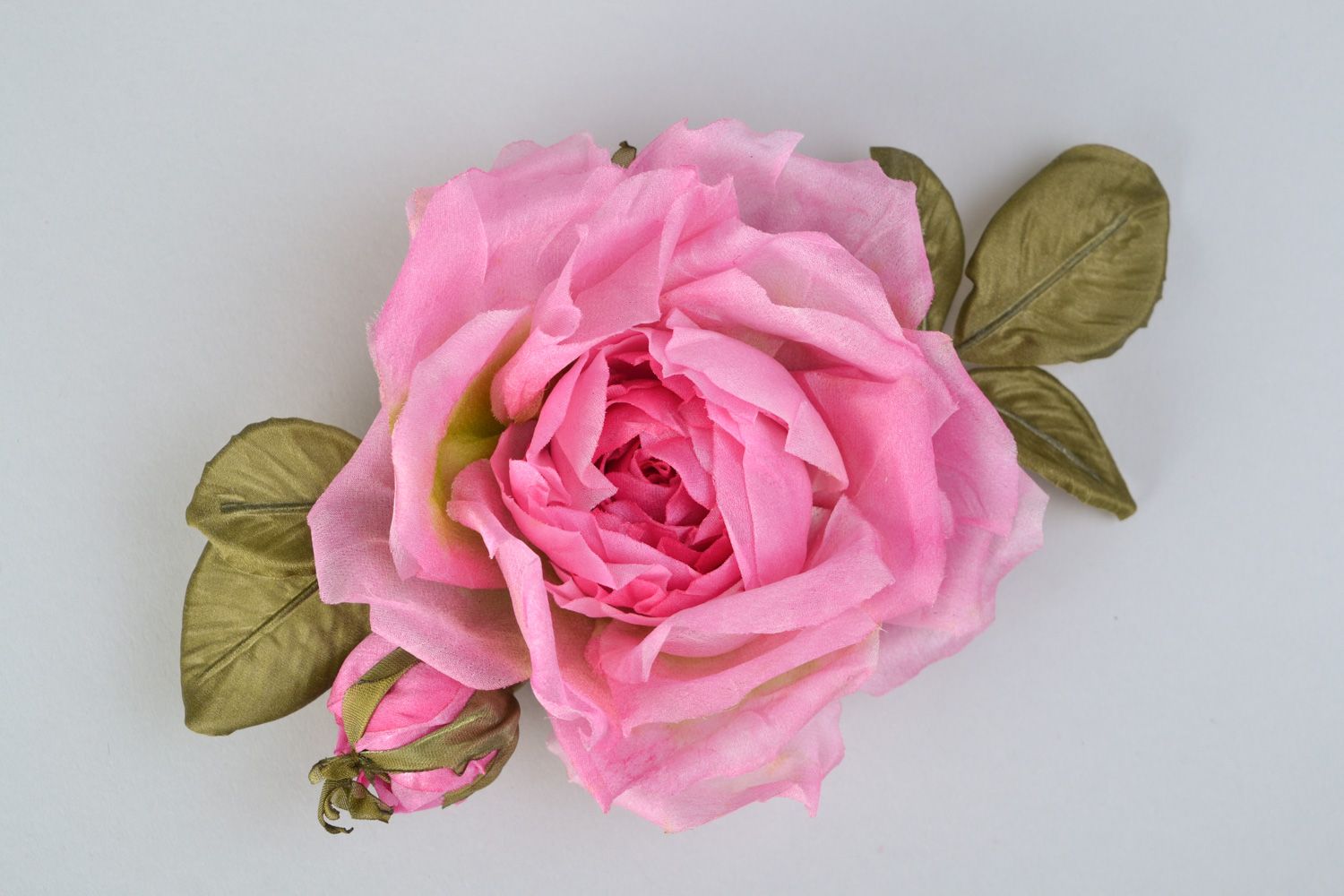 Grande broche fleur en soie couleur rose de créateur faite main Rose sauvage photo 3