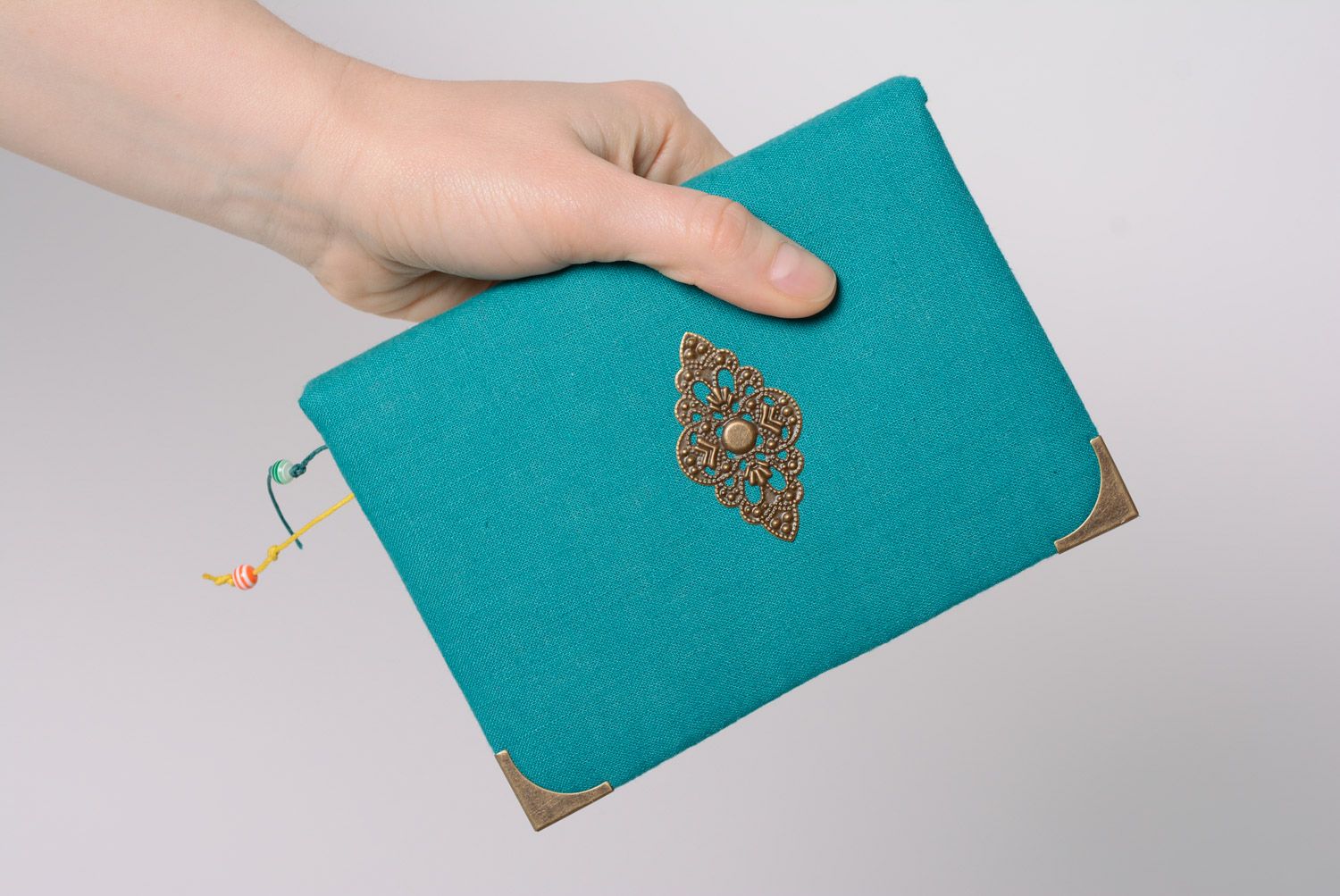 Handgemachtes Notizbuch mit Stoffumschlag und Lesezeichen im Vintage Stil blau foto 3