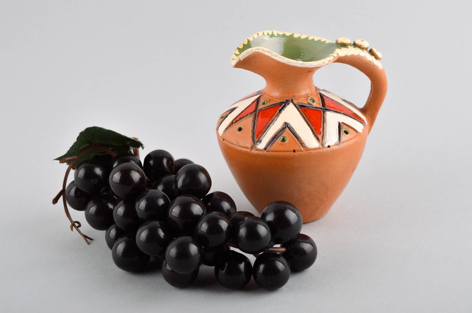 Jarro de cerámica pequeño artesanal utensilio de cocina decoración de interior foto 1