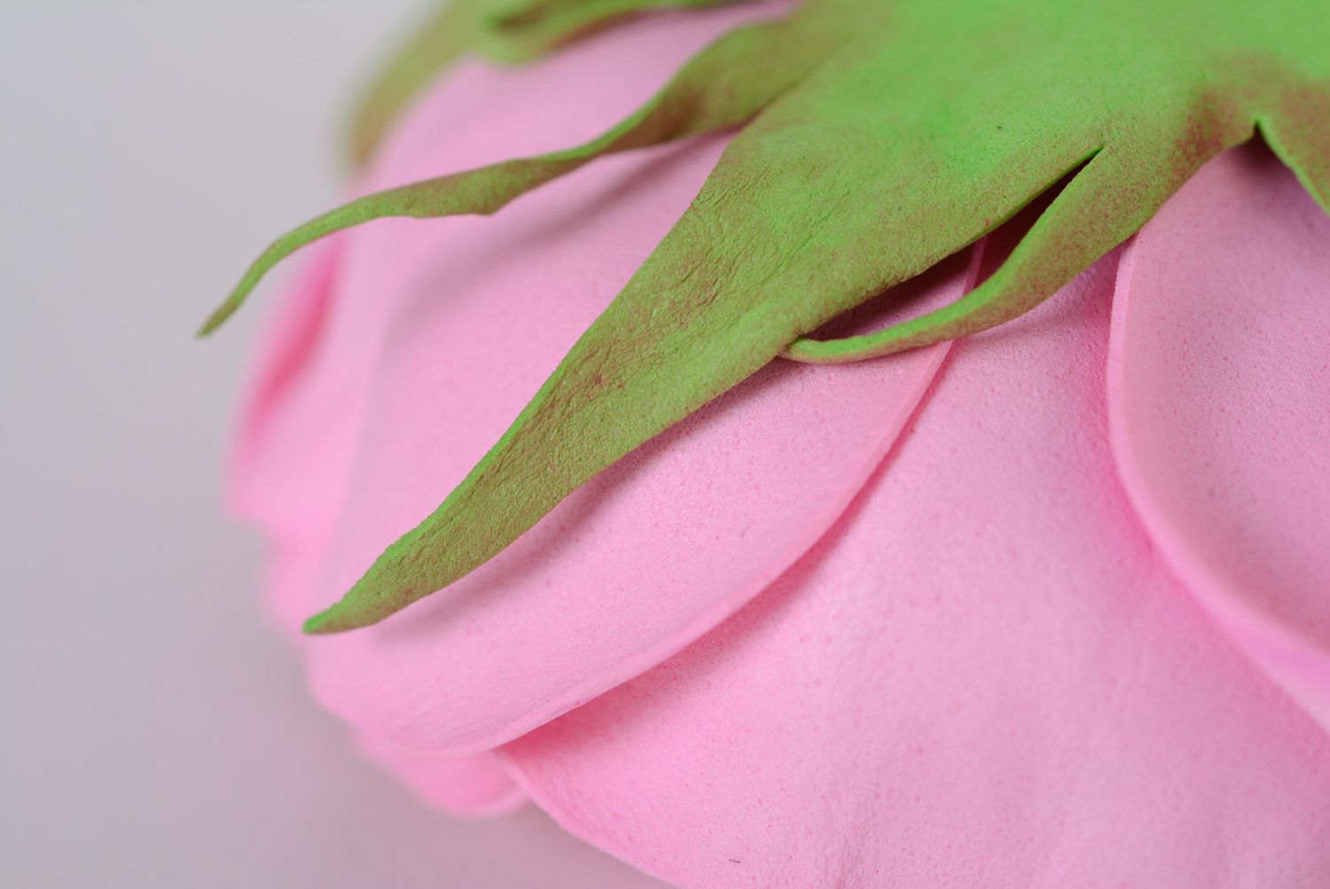 Festive large handmade foamiran fabric flower hair tie with pink rose photo 4