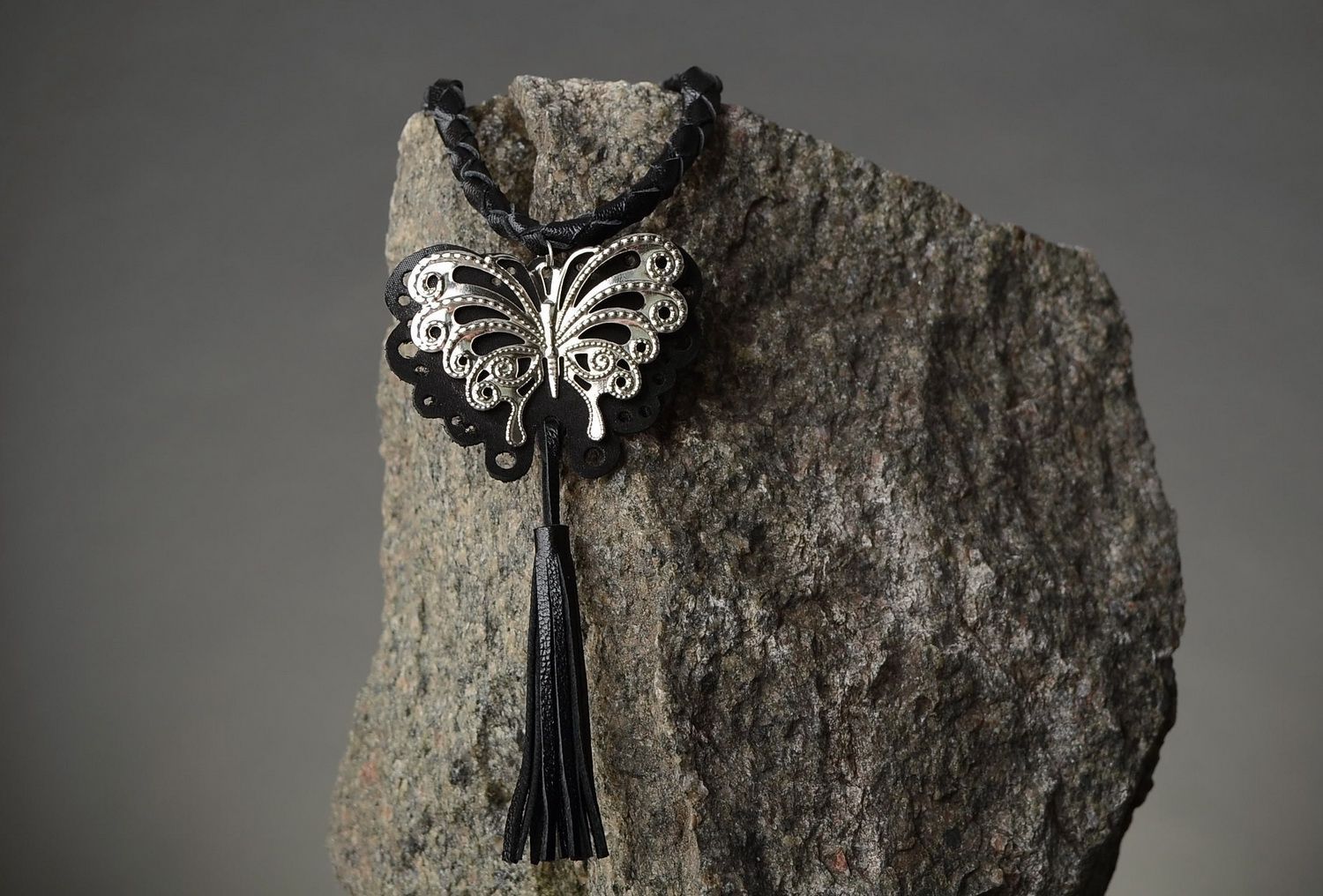 Pendant made of genuine leather Flight of a butterfly photo 2