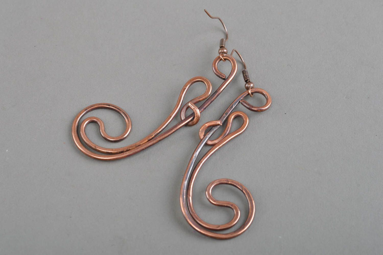 Handmade Ohrringe aus Kupfer ungewöhnlich nach Designer Skizze originell  foto 4