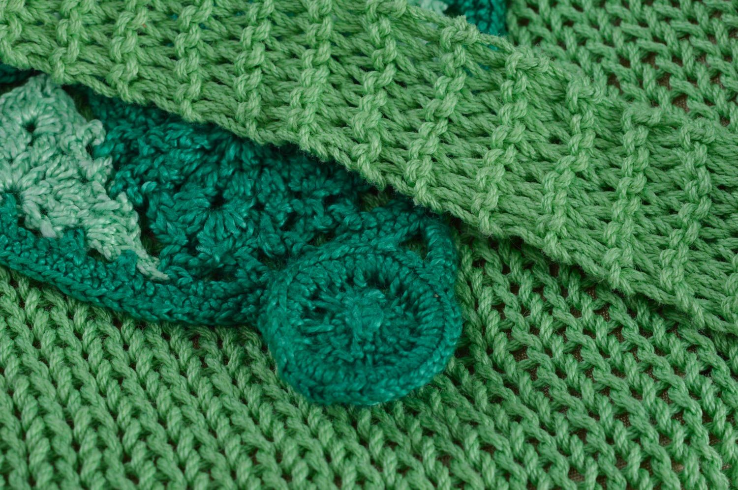 Knitting designer green purse with button handmade handbag for women photo 2