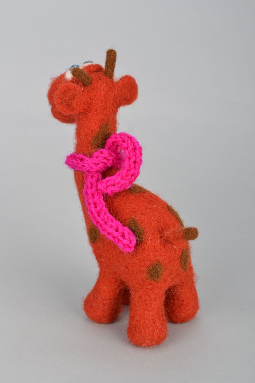 Brinquedo macio artesanal de feltro Girafa  foto 3