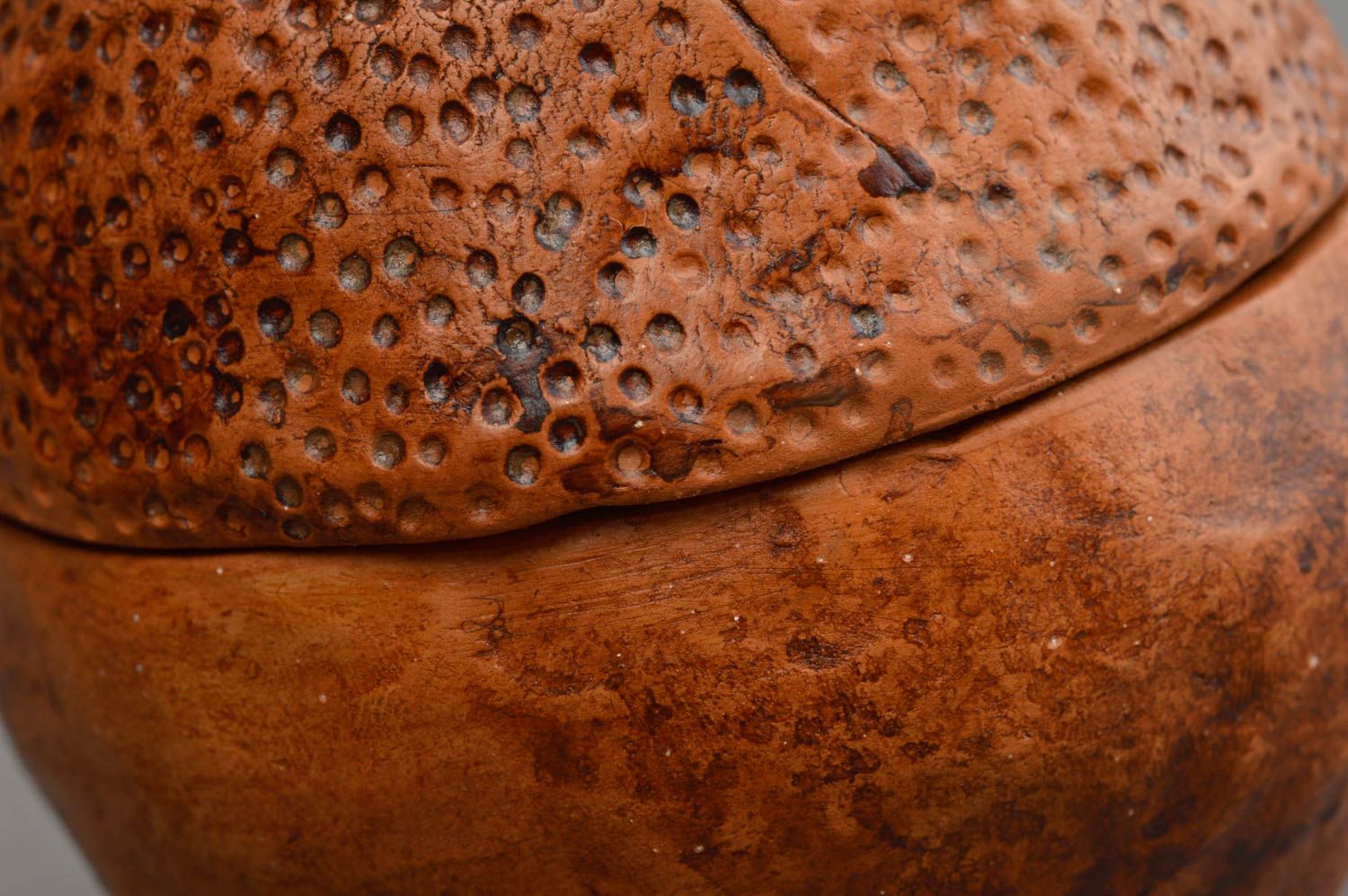 Kleine originelle braune Keramik Zuckerdose mit Löffel aus rotem Ton Handarbeit foto 5