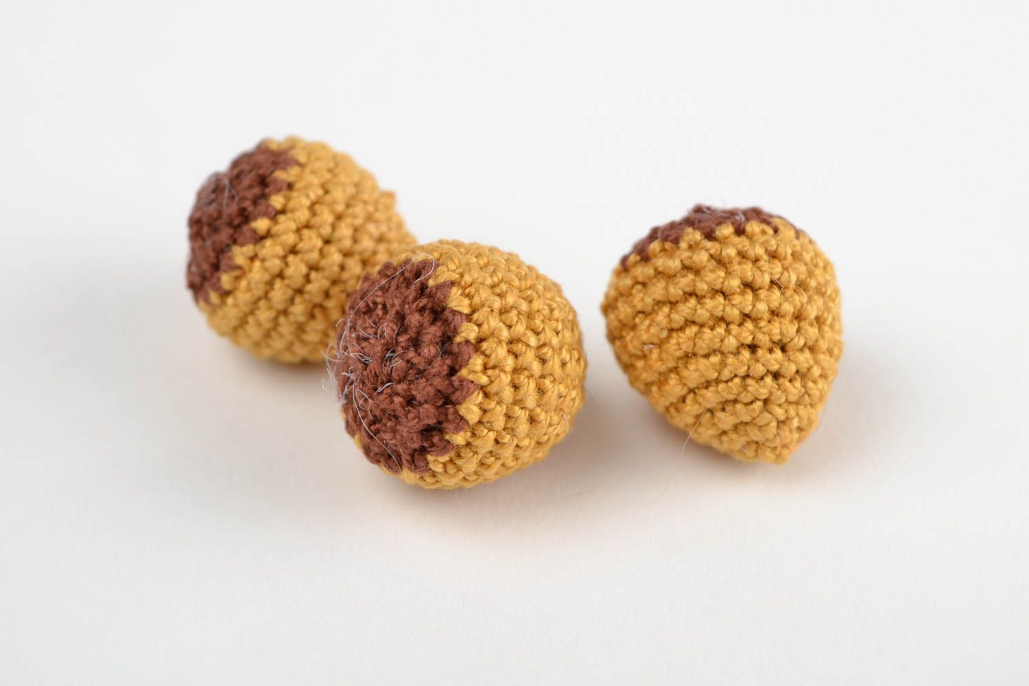 Peluches design faites main Jouet tricot 3 pièces Cadeau enfant noix crochet photo 3