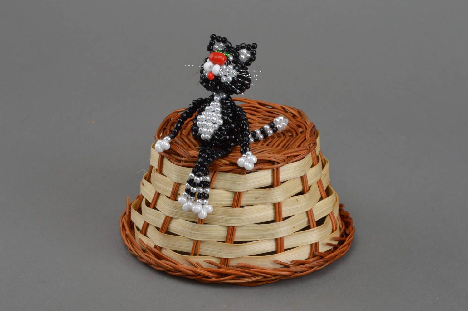 Handmade small collectible animal figurine woven of beads Black and White Cat photo 3