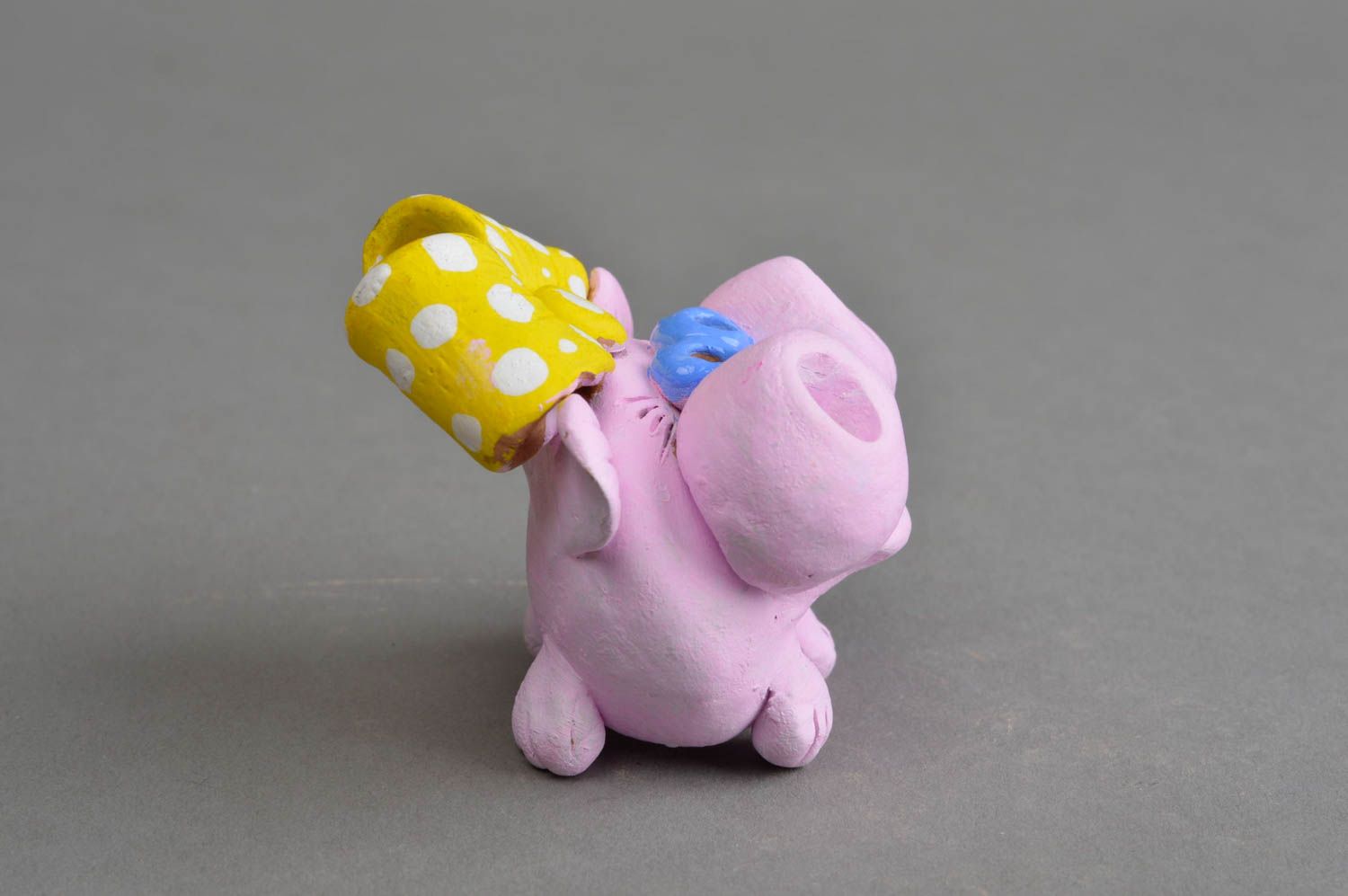 Figurine décorative faite main originale en argile souvenir Hippopotame rose photo 2
