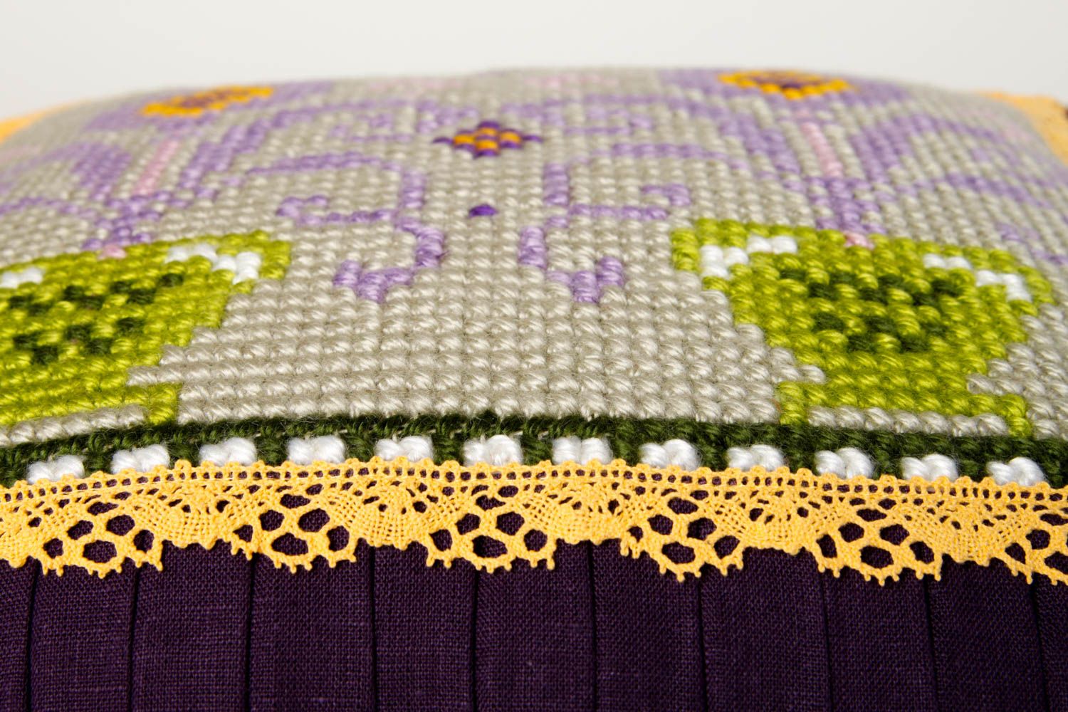Cojín bordado para sofá hecho a mano objeto de decoración regalo original para a foto 5