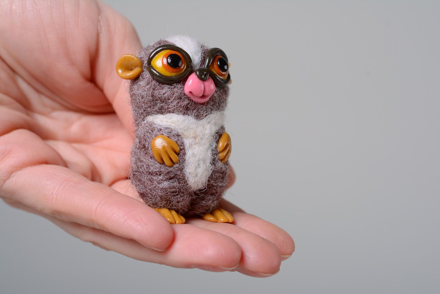 Felted figurine of lemur hand made of wool and polymer clay photo 5